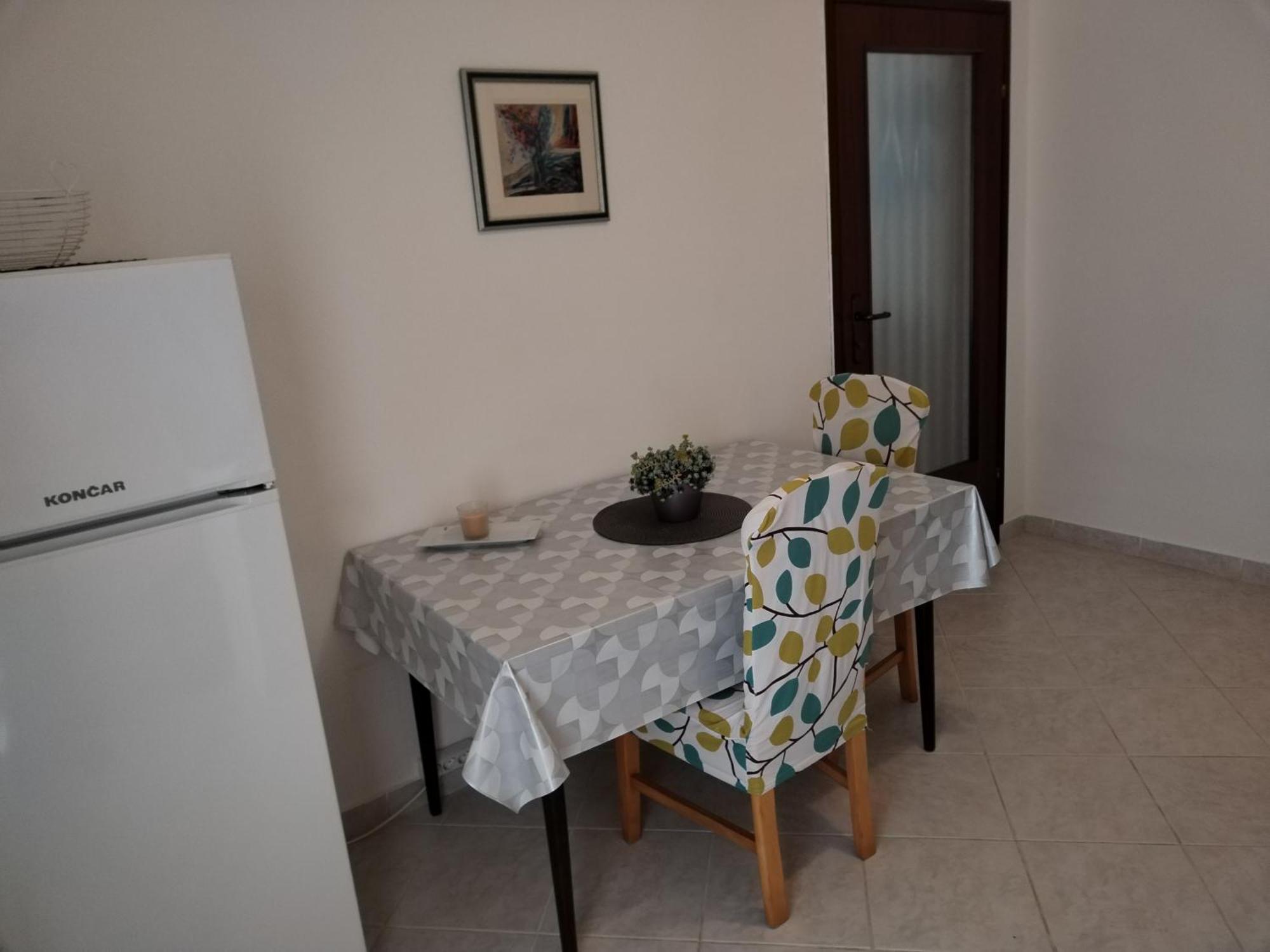 Apartments Erika Pula Luaran gambar
